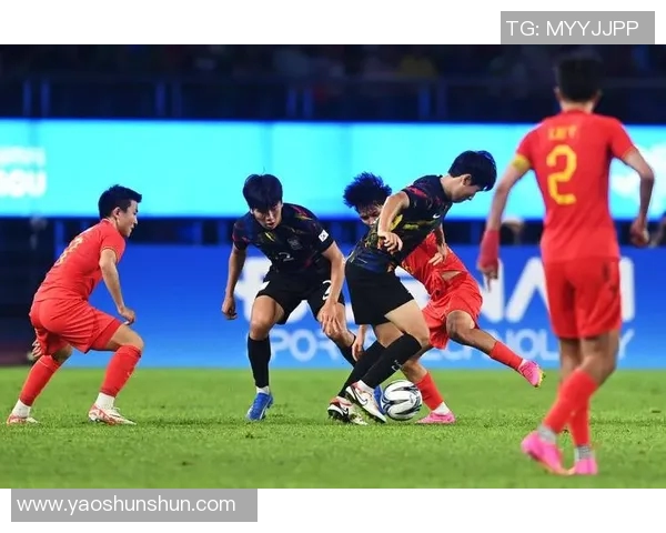 深圳足球队在亚运会中的耐力表现分析与启示 深圳足球队在亚运会中的耐力表现分析与启示