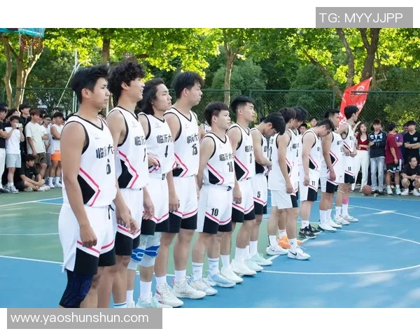 吴强专访:从少年梦想到职业生涯的篮球旅程回顾与展望