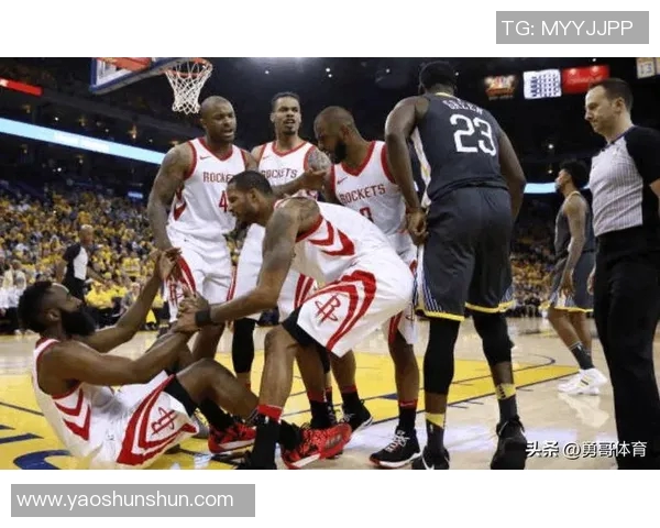 火箭队热身赛精彩对决全场回顾与球员表现分析