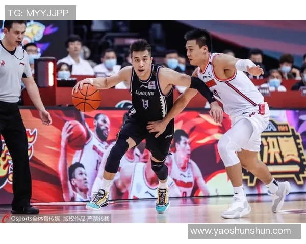 利云斯顿与帕尔蒂克激战正酣谁能在这场对决中笑到最后