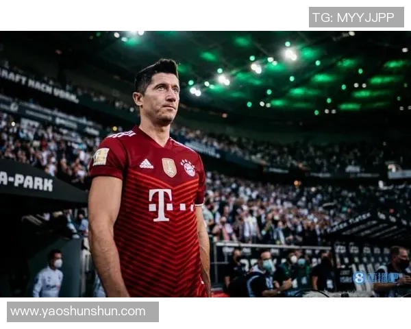 莱万重返旧主球场遭拜仁球迷嘘声四起引发热议