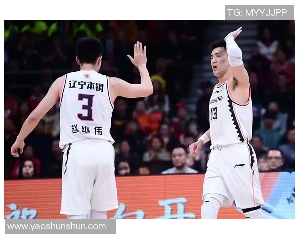 青岛国信与辽宁队激战正酣谁将赢得这场精彩对决的胜利