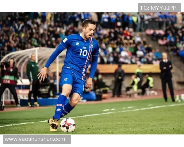 冰岛与智利世预赛对决前瞻分析双方实力与战术博弈