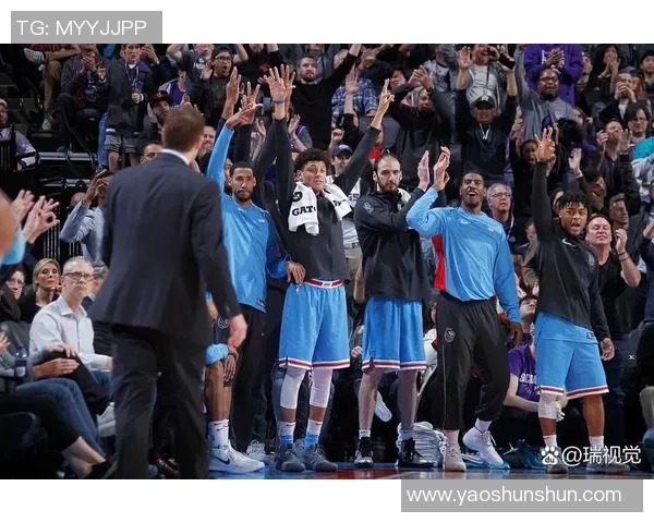 达拉斯独行侠与魔术的精彩对决谁能笑到最后分析比赛关键因素与球员表现 达拉斯独行侠与魔术的精彩对决谁能笑到最后分析比赛关键因素与球员表现