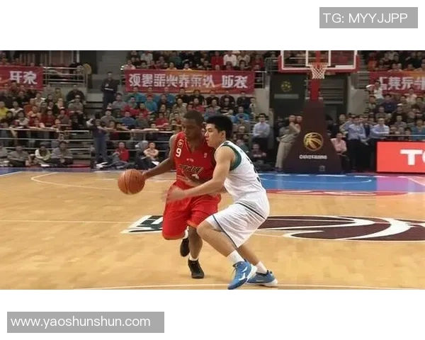 CBA精彩对决麦迪领衔青岛队迎战强敌北京队全场精彩回顾