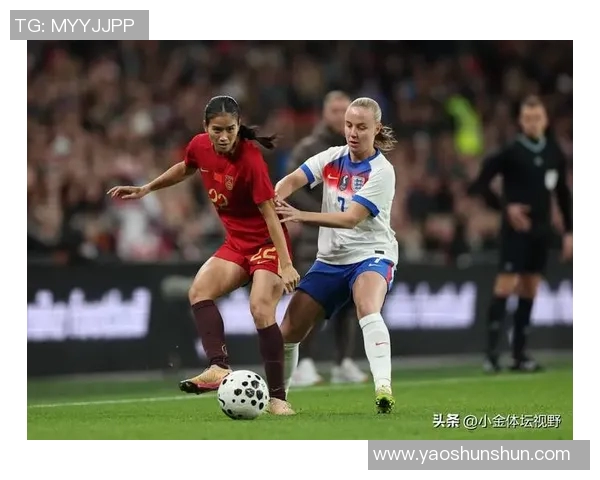 中国女足迎战瑞典队期待逆袭展现实力与拼搏精神 中国女足迎战瑞典队期待逆袭展现实力与拼搏精神