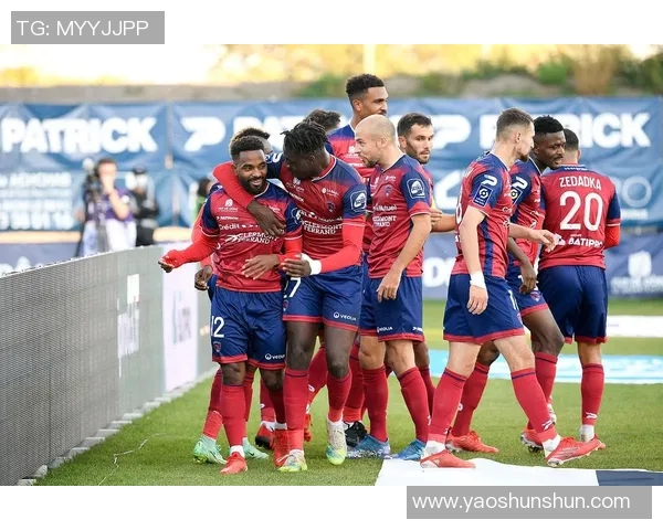 特瓦鲁与克莱蒙激战在即谁能在这场较量中笑到最后